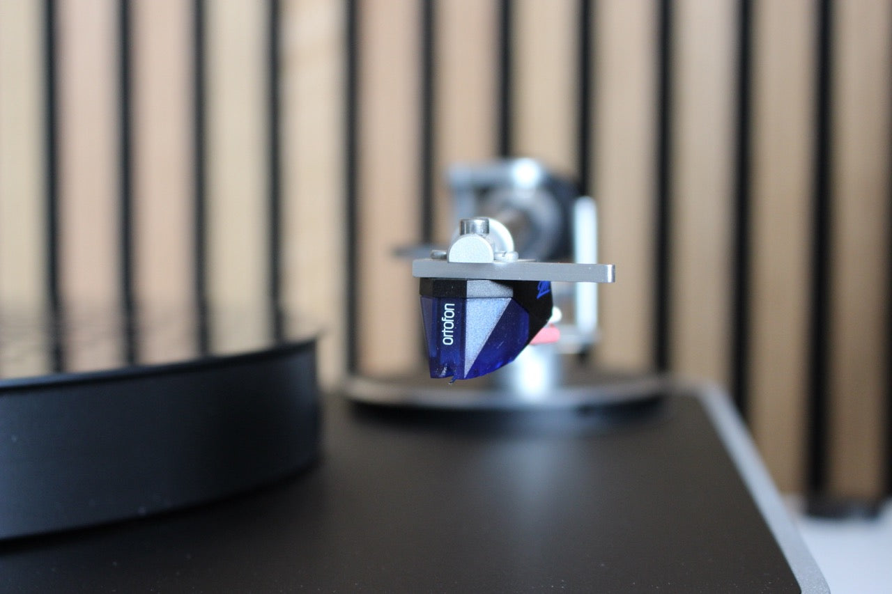 Clearaudio Concept mit Ortofon MM-System (gebraucht)