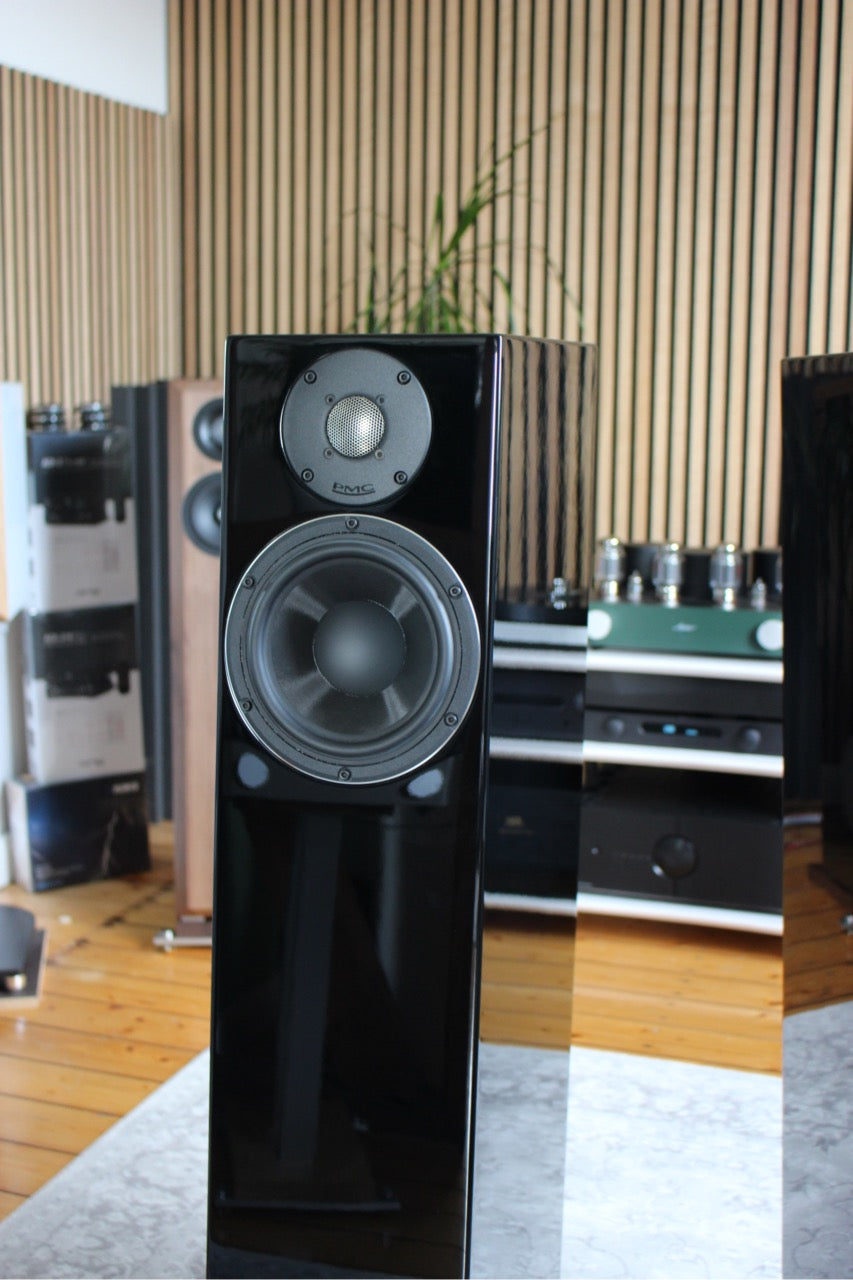 PMC twenty5.24i in Diamond black (gebraucht)