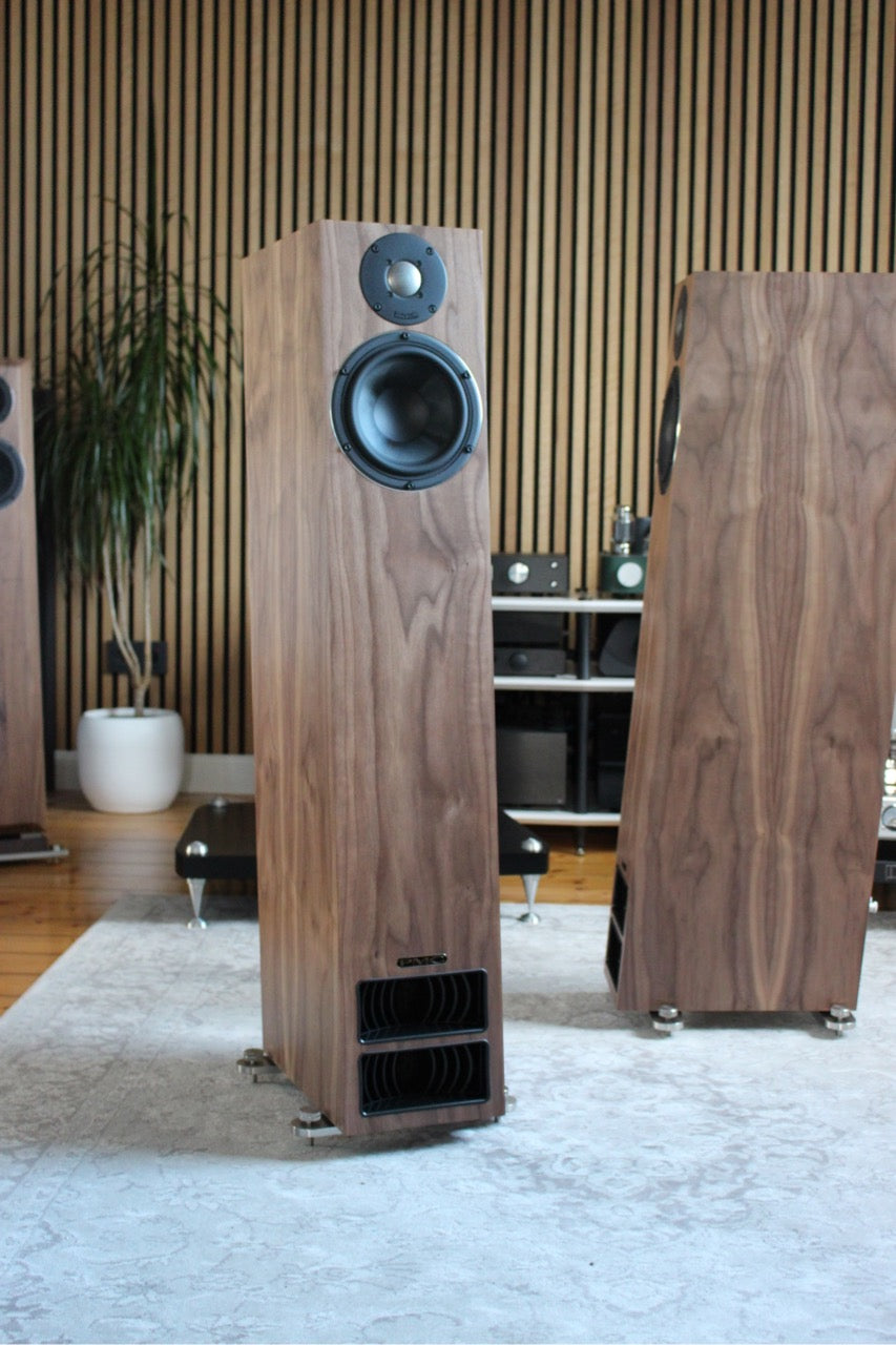 PMC twenty5.24i (NEU)