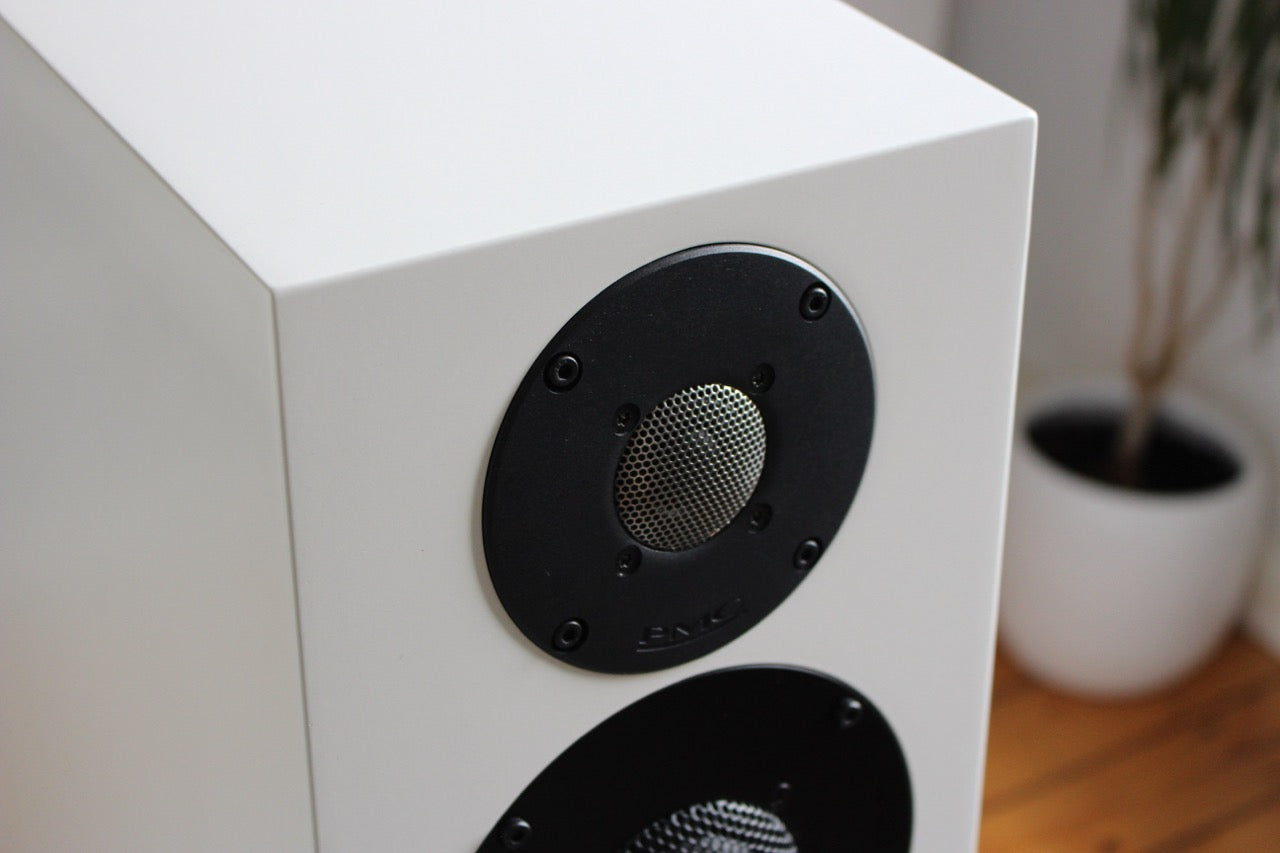 PMC twenty5.26i in Weiß matt (NEU)