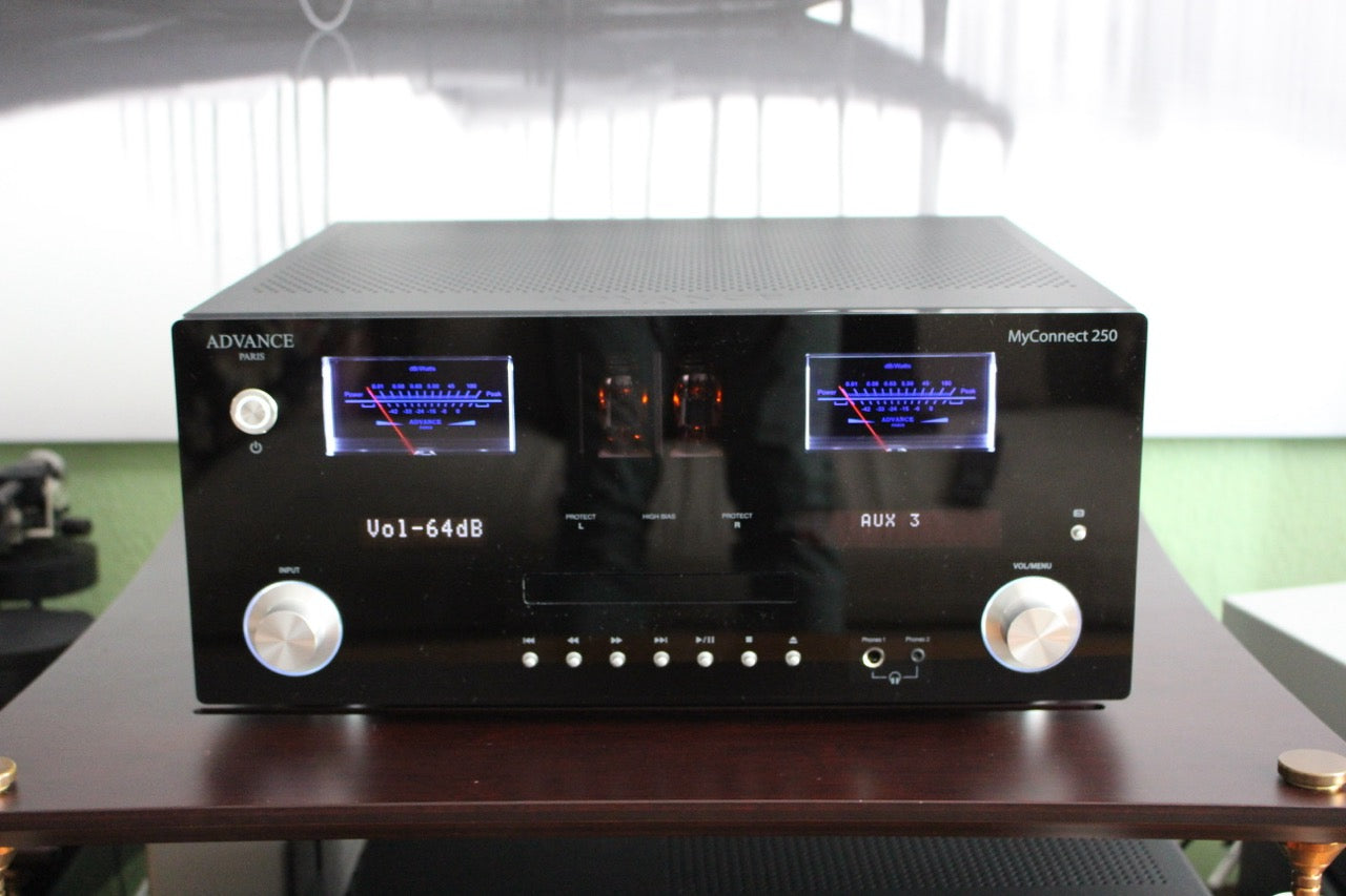 Advance Paris MyConnect 250 (NEU)