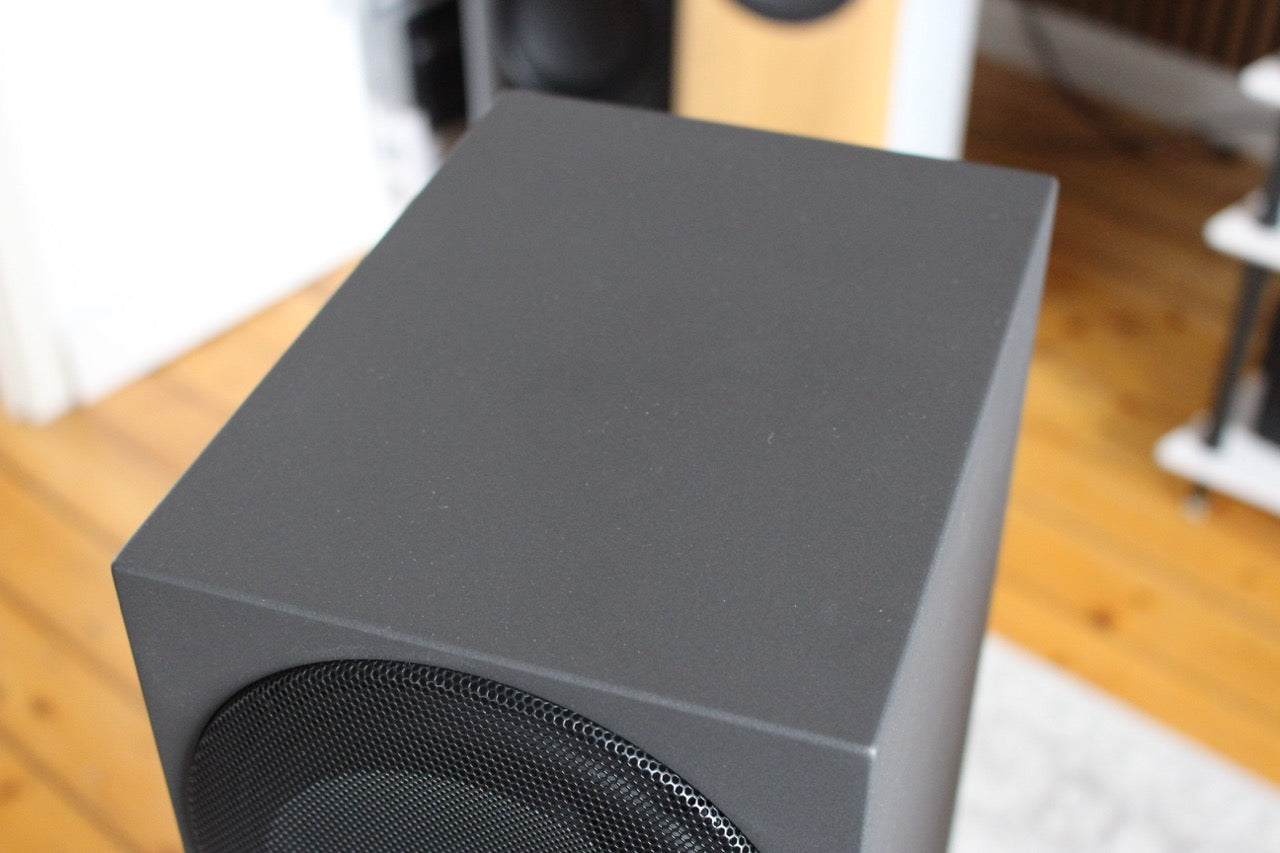 Amphion Helium 520 in schwarzgrau (Auspackartikel)