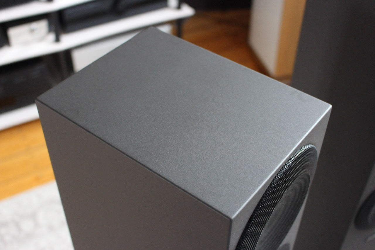 Amphion Helium 520 in schwarzgrau (Auspackartikel)
