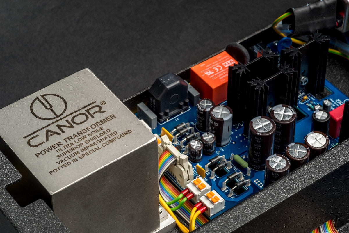 Canor PH 2.10 Tube Phono Preamplifier (NEU)