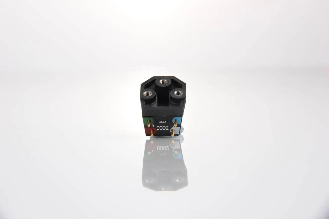 Rega ANIA MC (NEU)