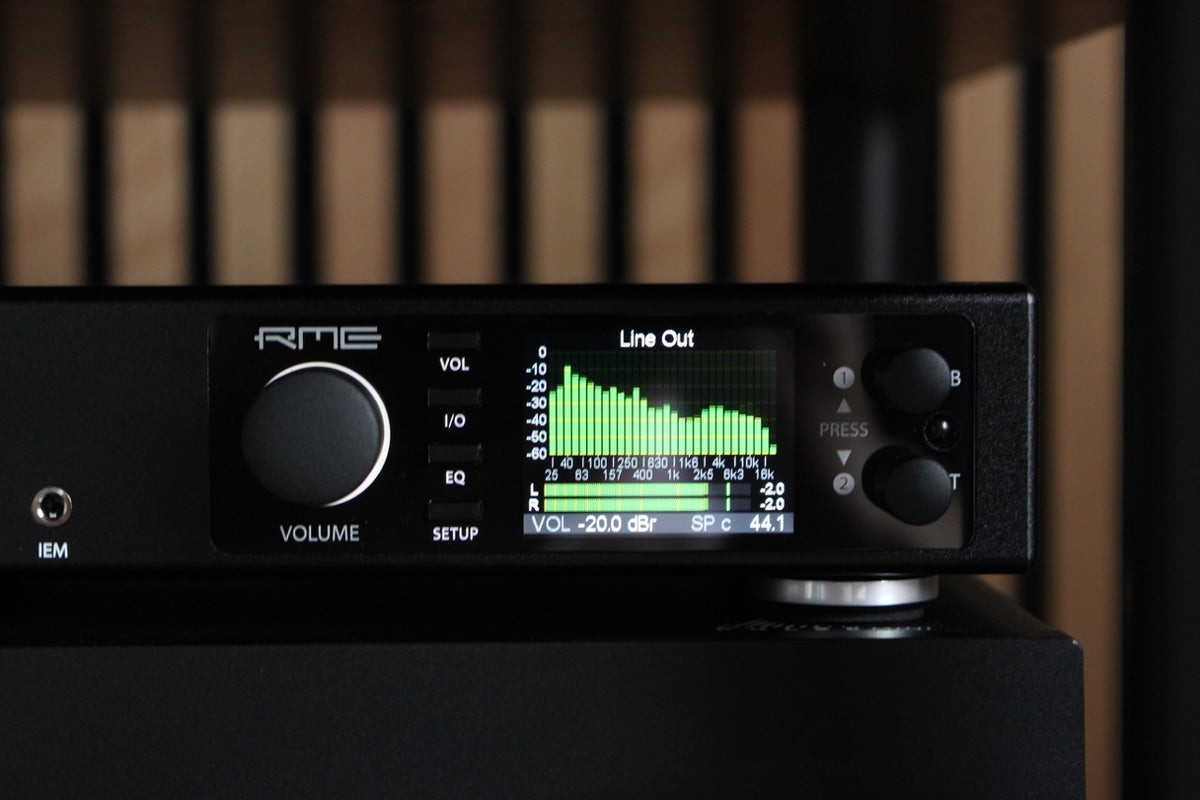 RME ADI-2 DAC FS (NEU)