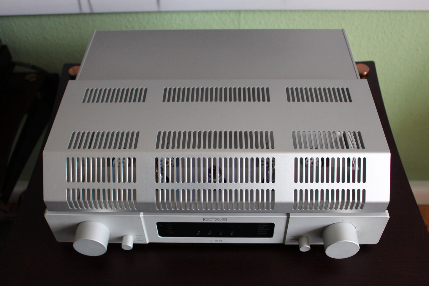 Octave V80 inkl. Phono MC in silber (gebraucht)