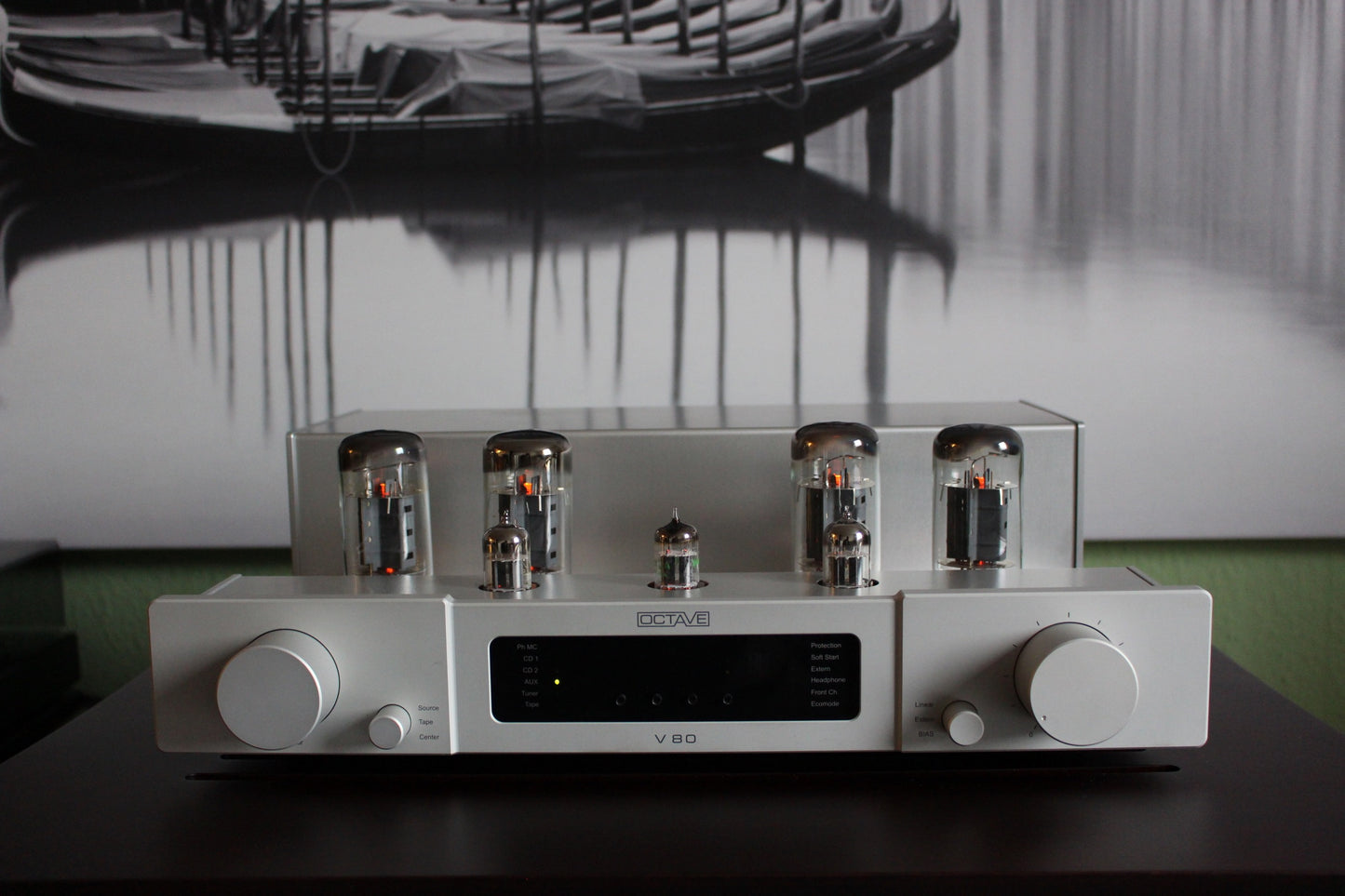 Octave V80 inkl. Phono MC in silber (gebraucht)