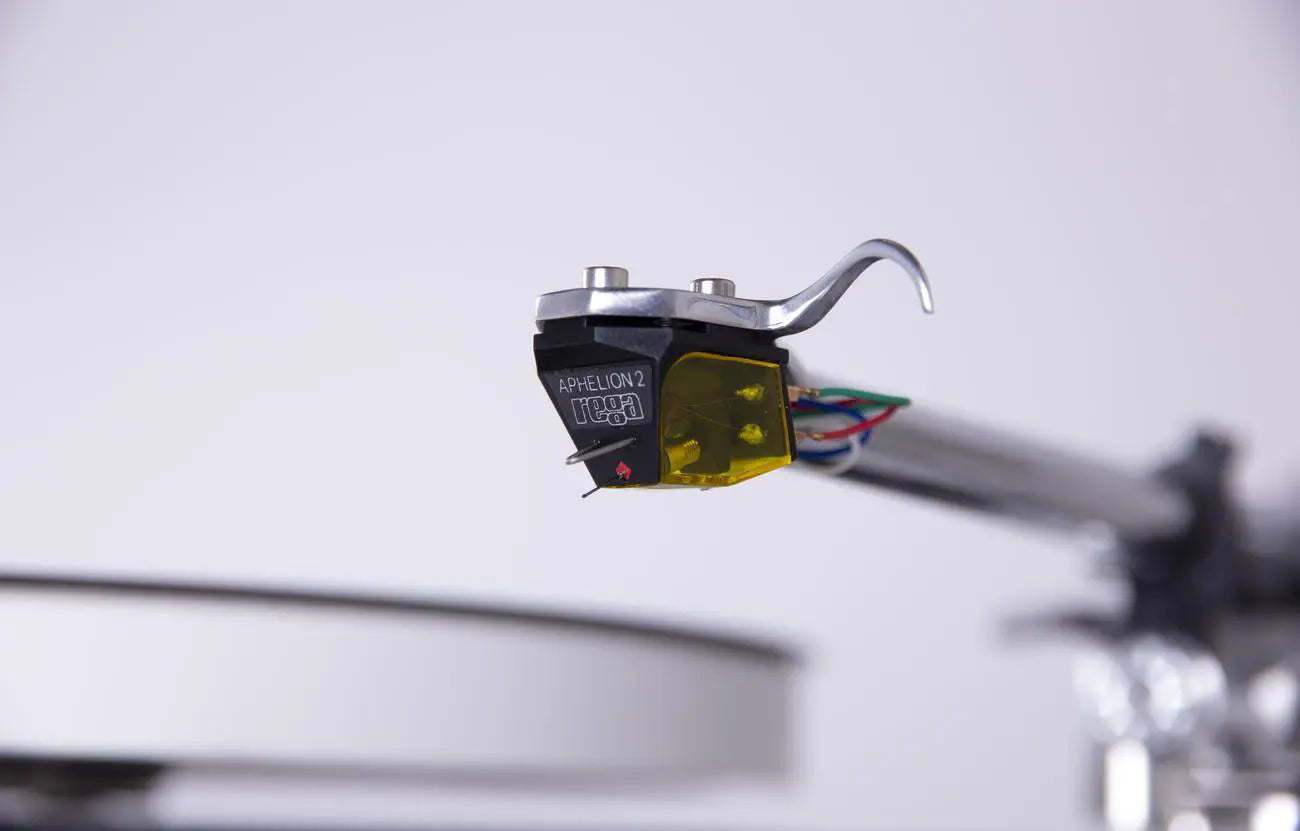 Rega APHELION 2 (NEU)