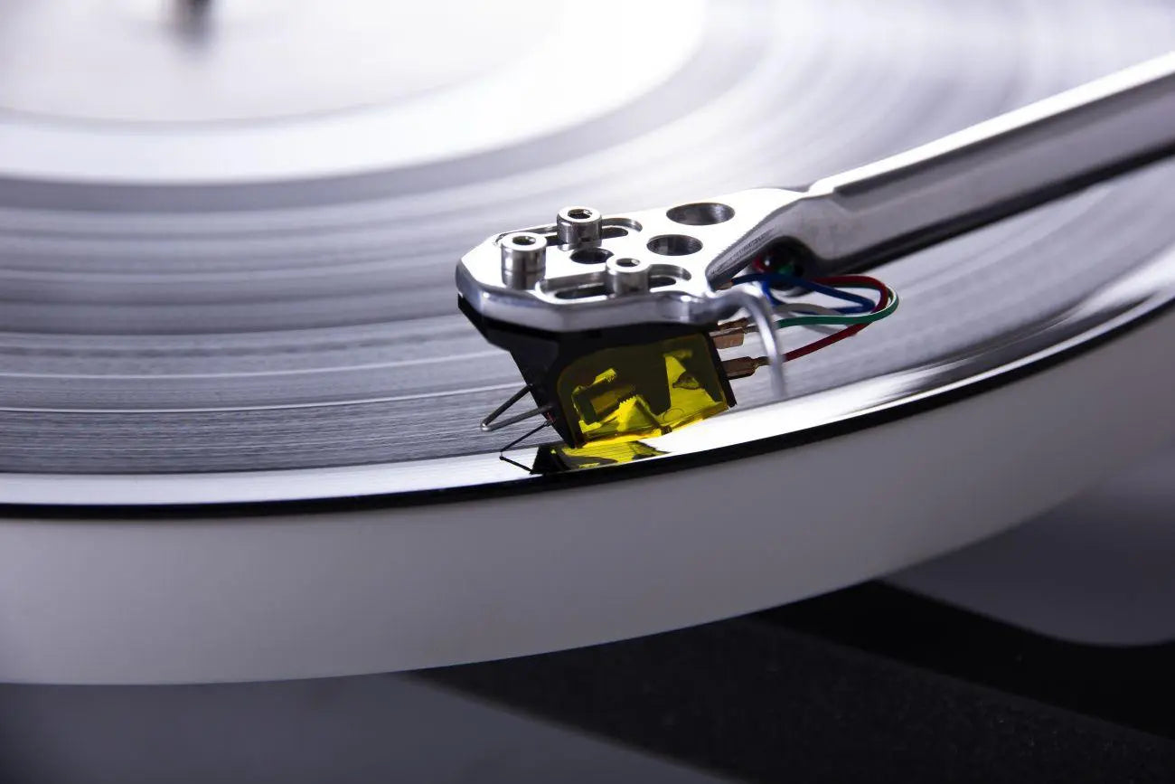 Rega APHELION 2 (NEU)