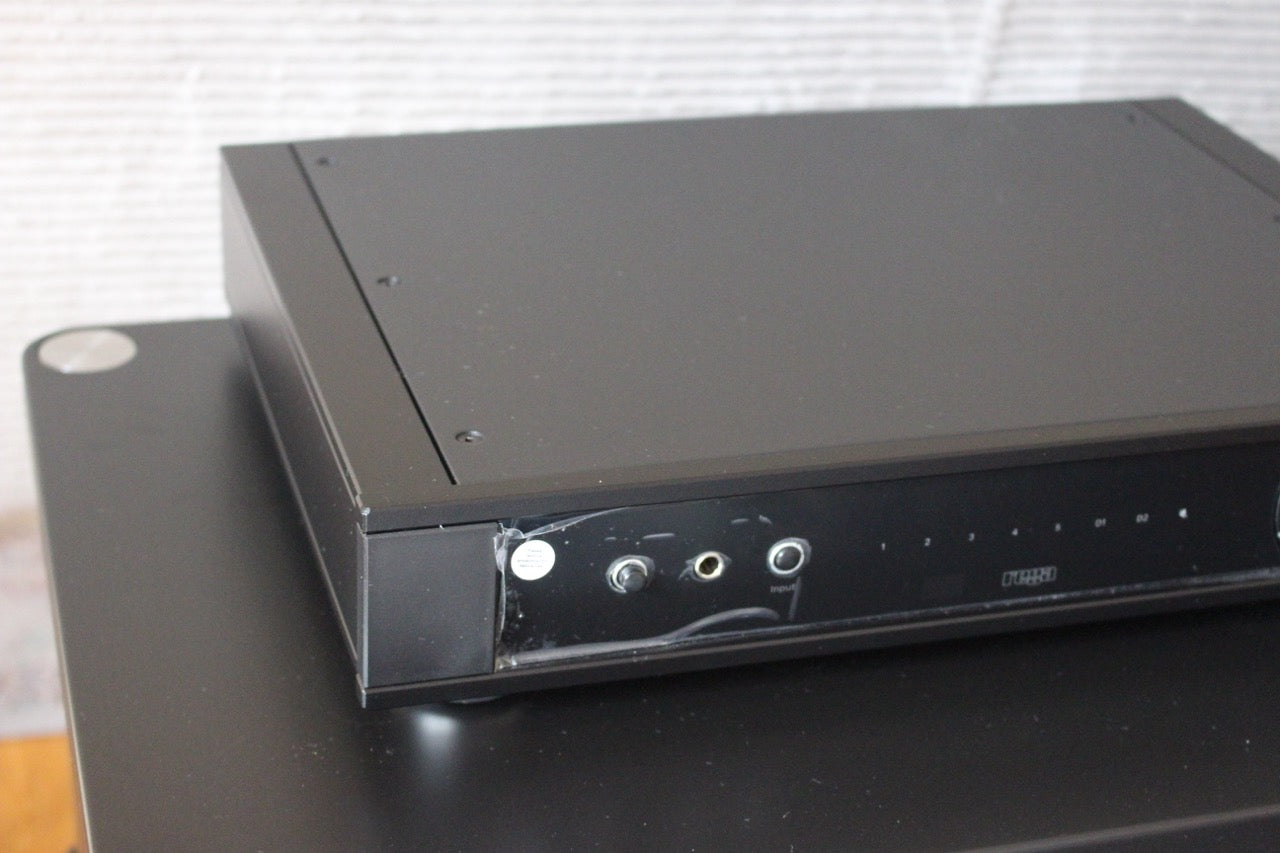 Rega Elicit Mk5 (NEU)