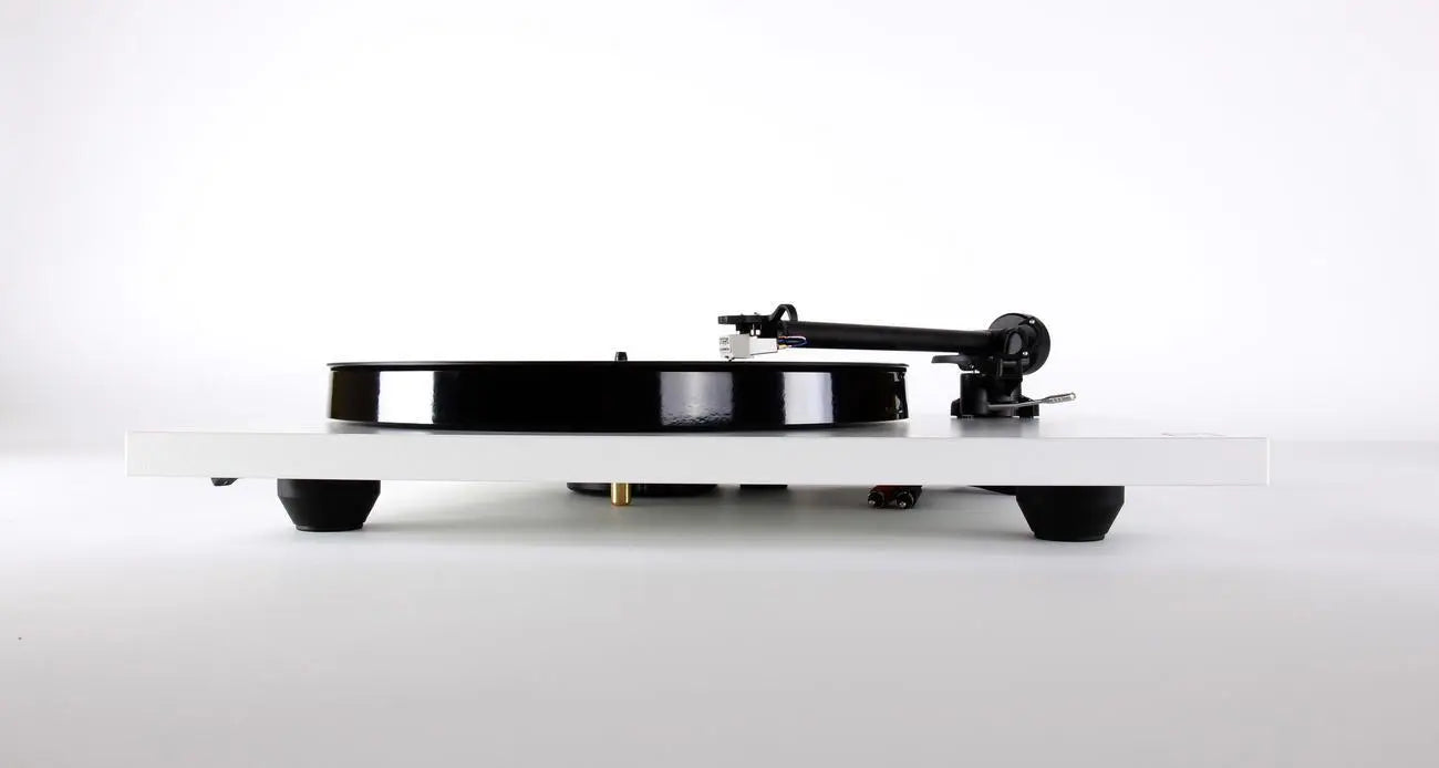 Rega Planar 1 (NEU)