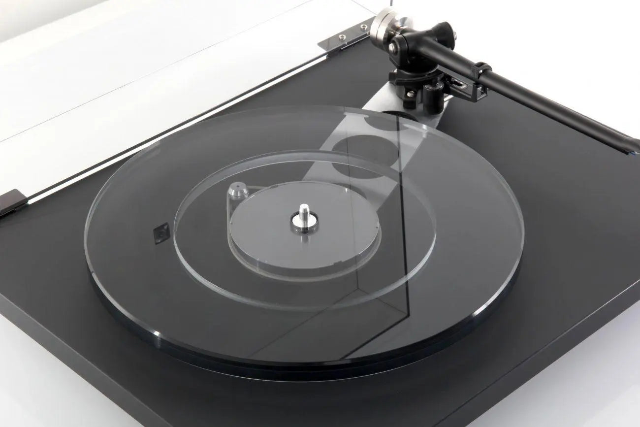 Rega Planar 6 (NEU)