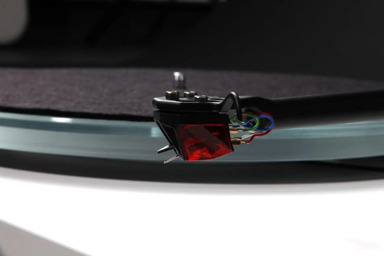 Rega Planar 6 (NEU)