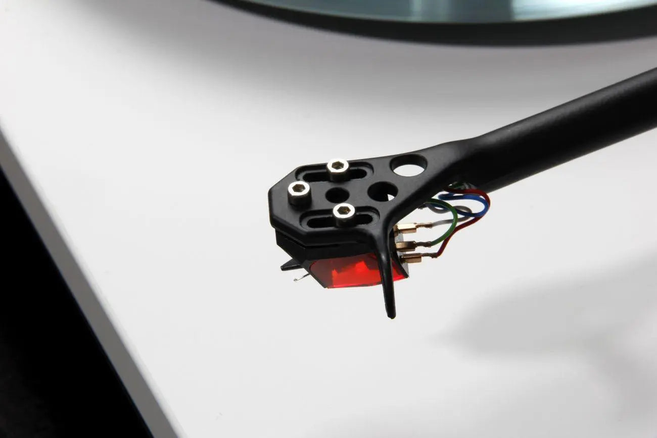 Rega Planar 6 (NEU)