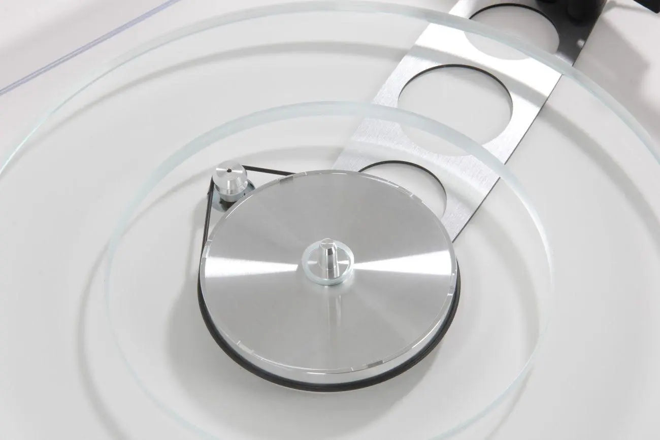 Rega Planar 6 (NEU)