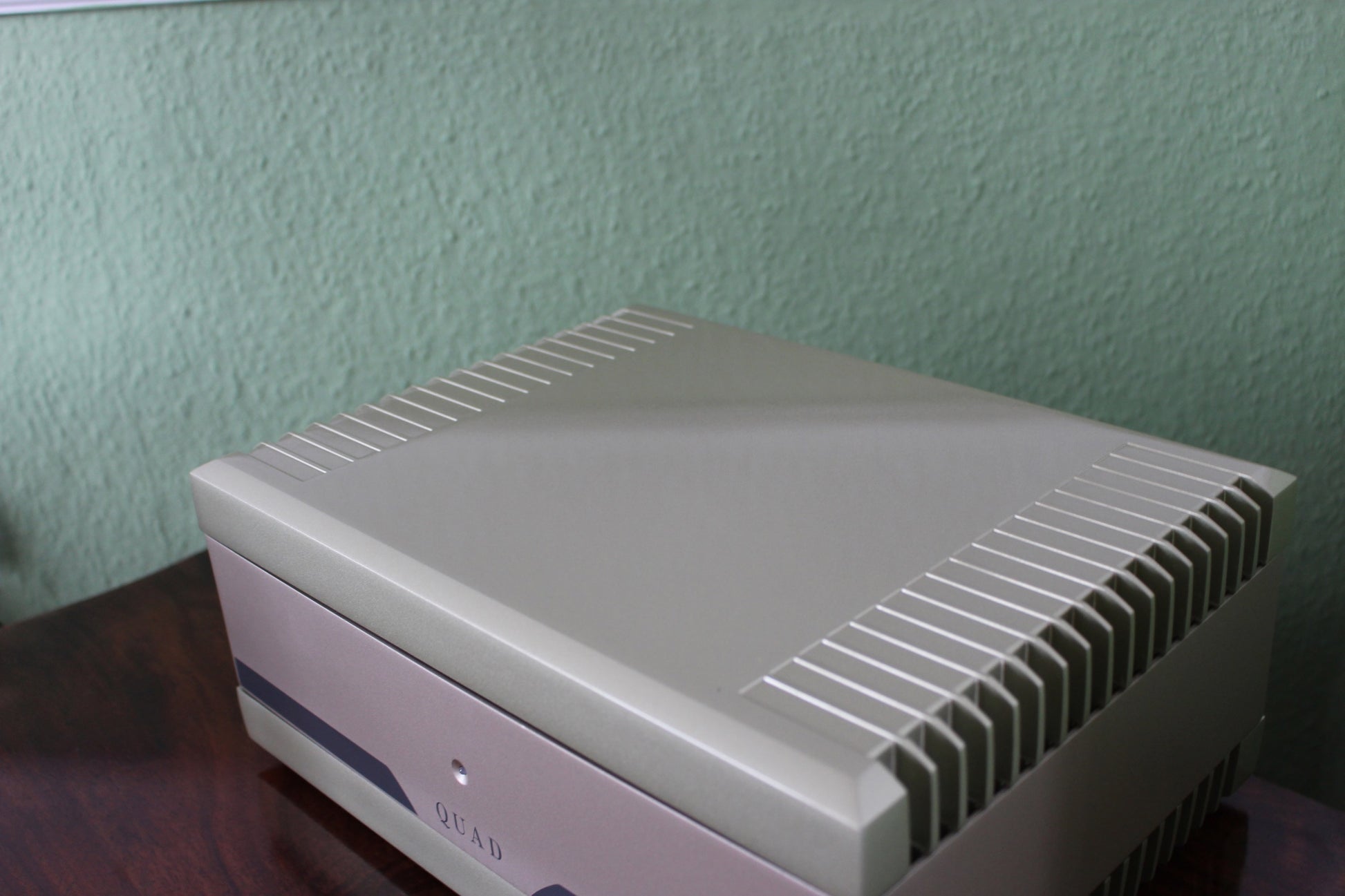 Quad 909 ClassAEndstufe (gebraucht) AudioConnoisseur